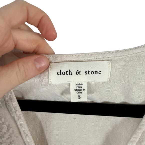 Cloth & Stone Beige Linen Blend Wrap Top Coastal Lagenlook Beachy Womens Small - Picture 4 of 7